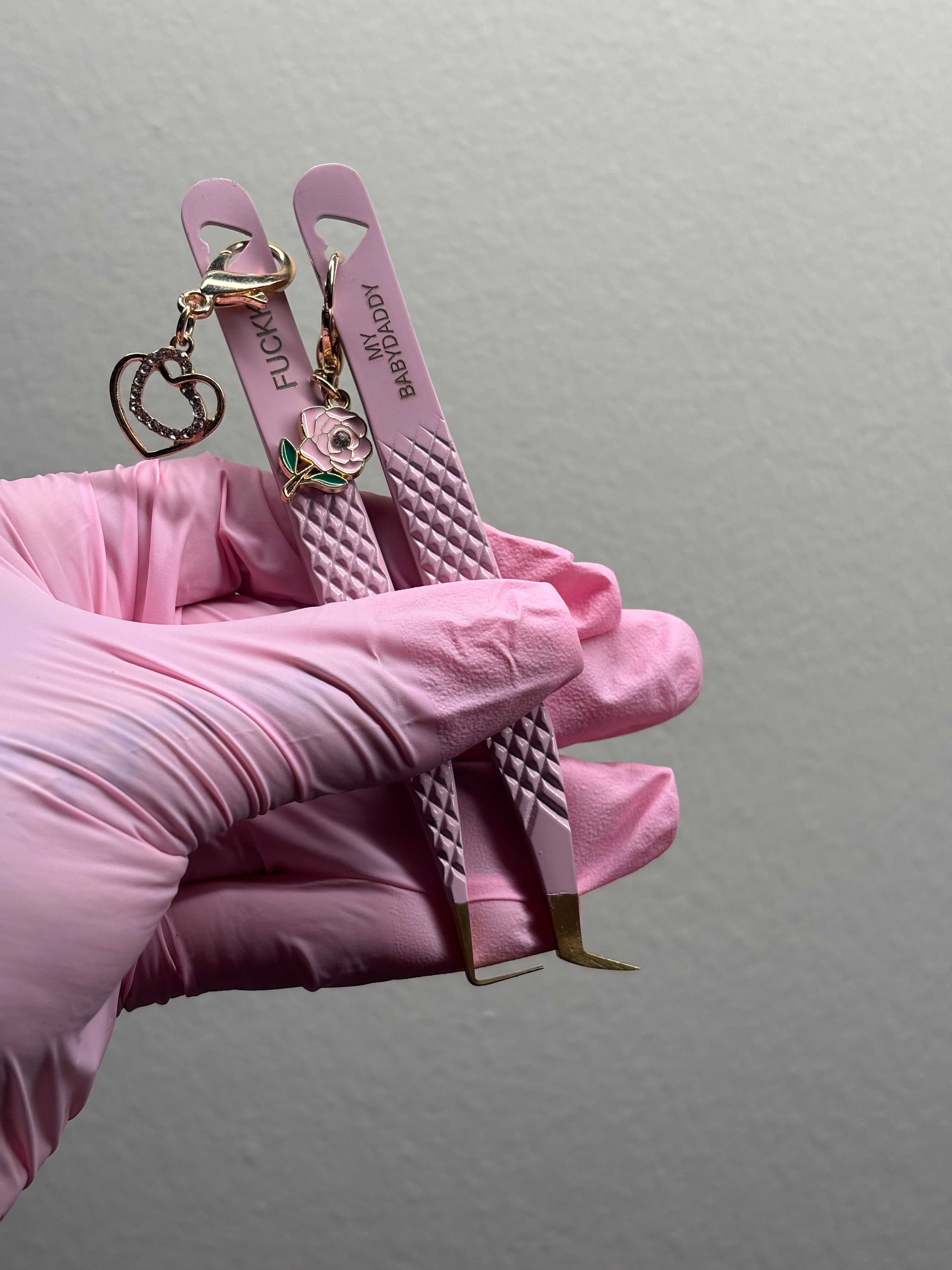 Fiber Tip Charm Tweezer