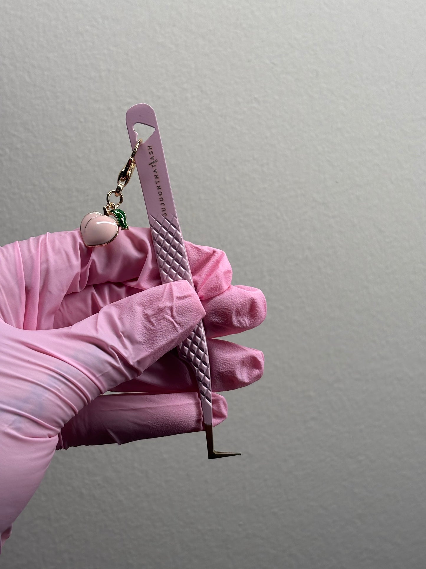 Fiber Tip Charm Tweezer