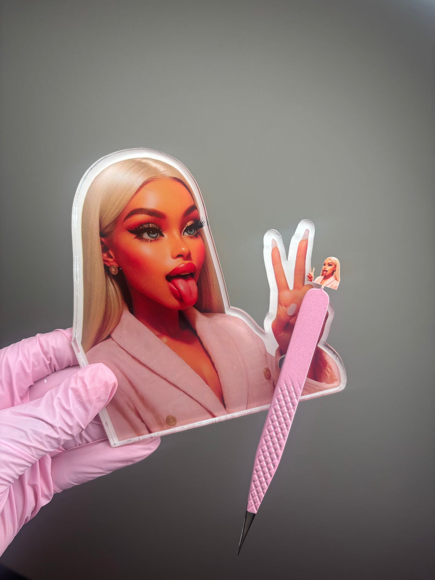 Peace ✌️ Tile/Tweezer set