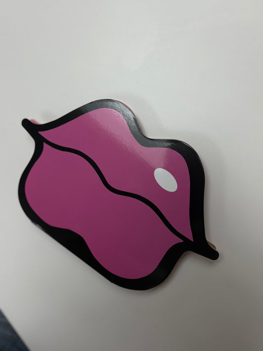 Brat lip cashmere box