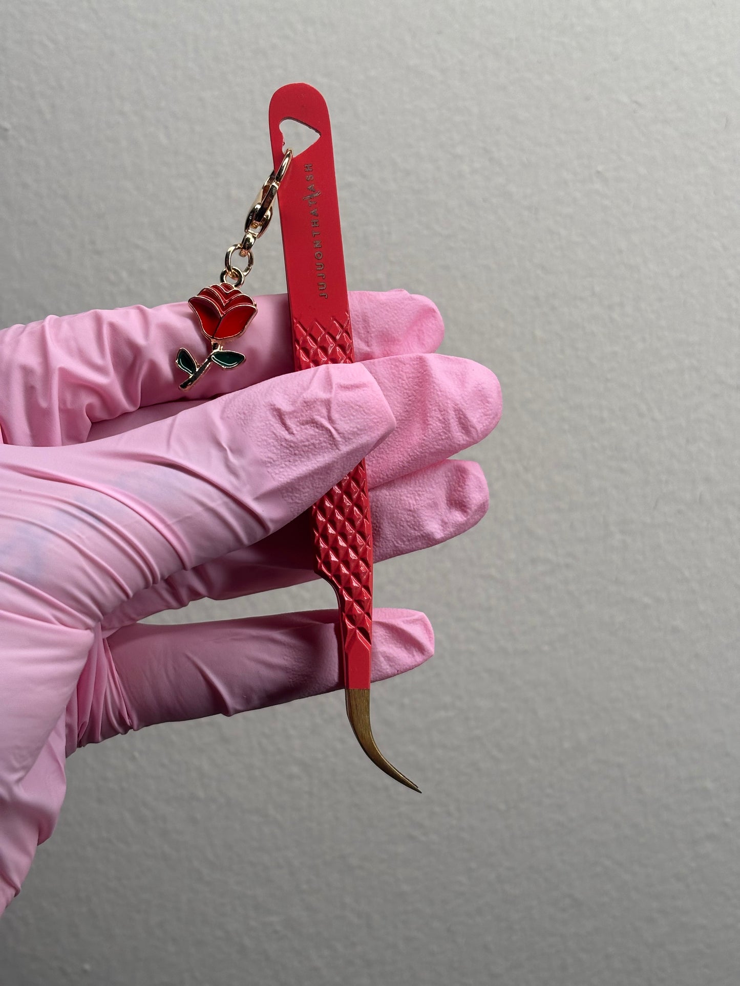 Fiber Tip Charm Tweezer