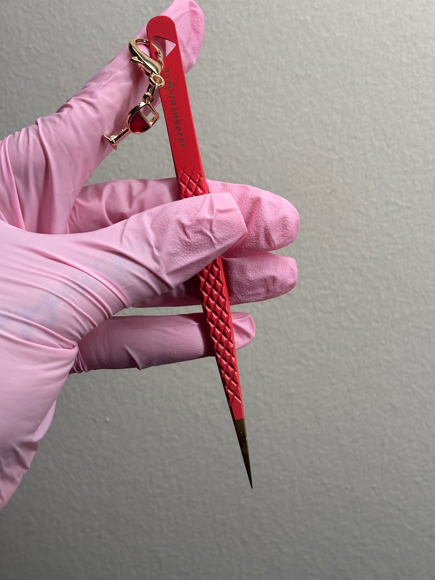 Fiber Tip Charm Tweezer