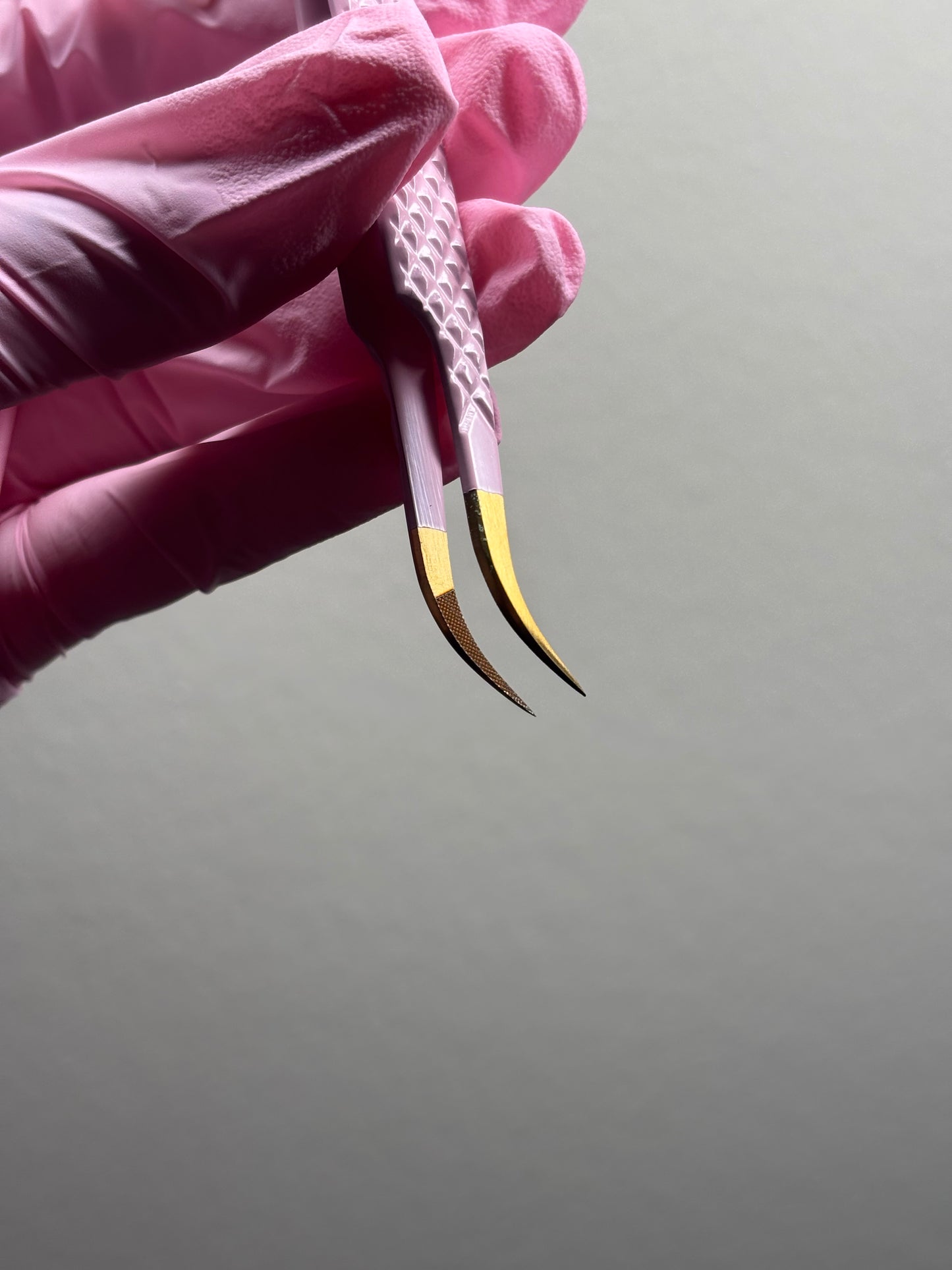 Fiber Tip Charm Tweezer