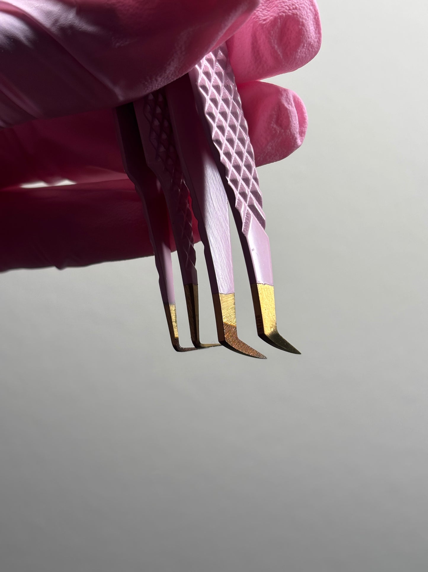 Fiber Tip Charm Tweezer